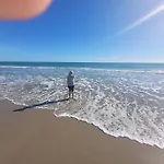 Апартаменты Oasis - Floor With Seaview Торевьиа