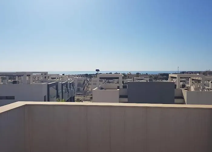 Oasis - Floor With Seaview *