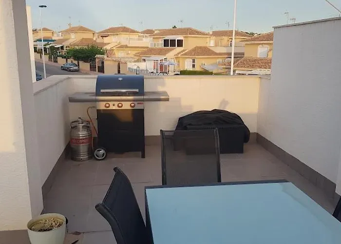 Oasis - Floor With Seaview * تورّيفيِخا