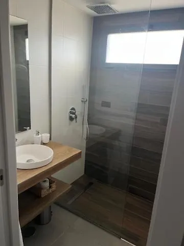 Oasis - Floor With Seaview شقة